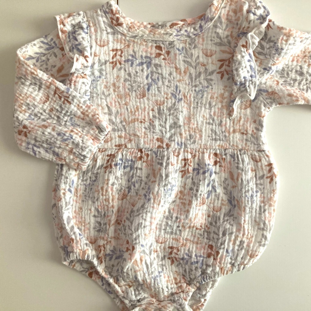 Shabby Chic 9-12M floral bubble onesie